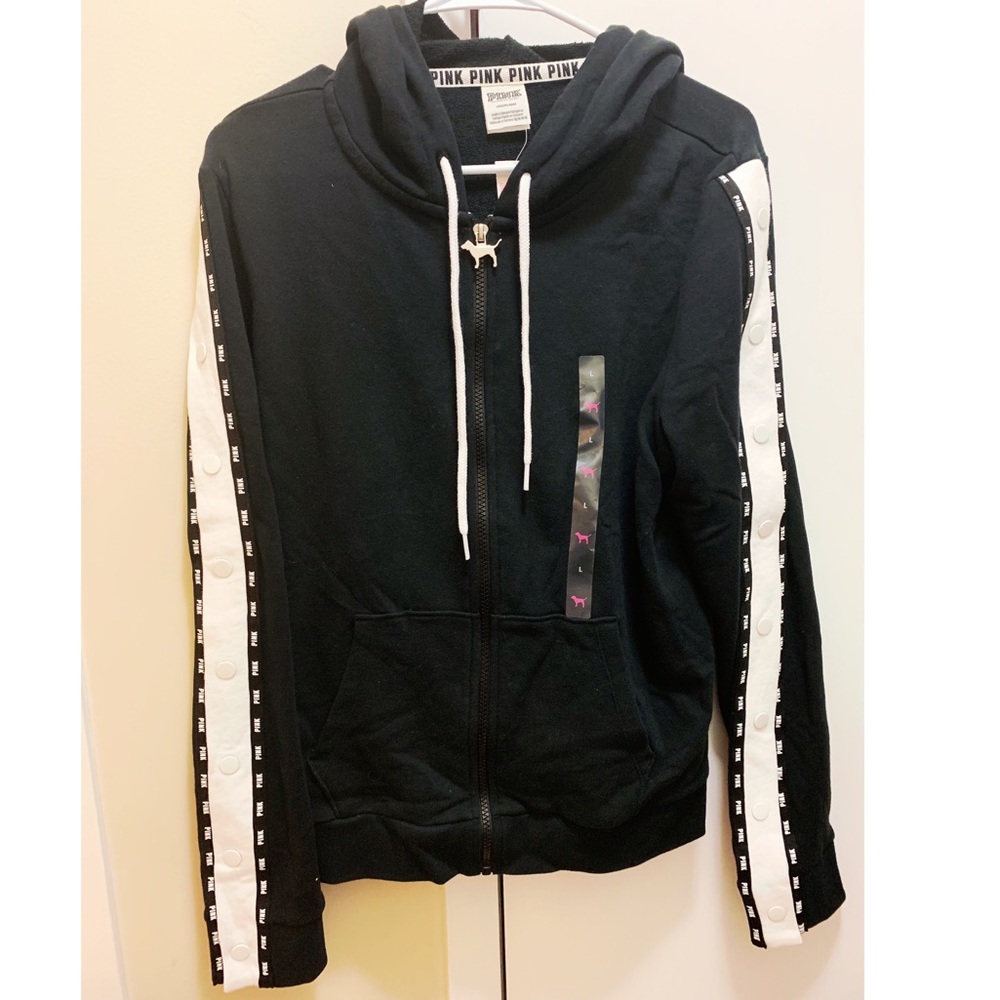 Black and white sweatshirt from Pink